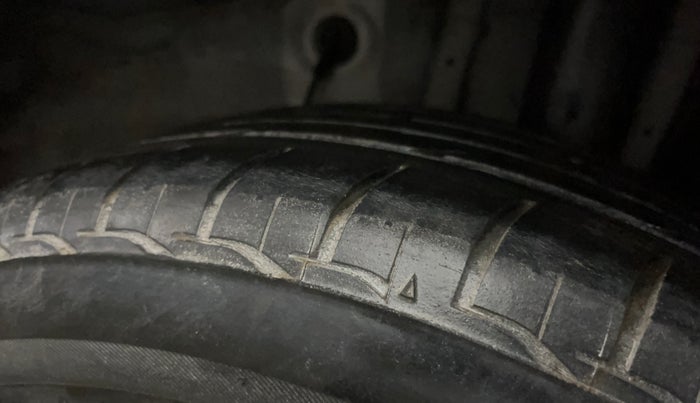 2017 Hyundai Elite i20 ASTA 1.2, Petrol, Manual, 64,512 km, Left Rear Tyre Tread