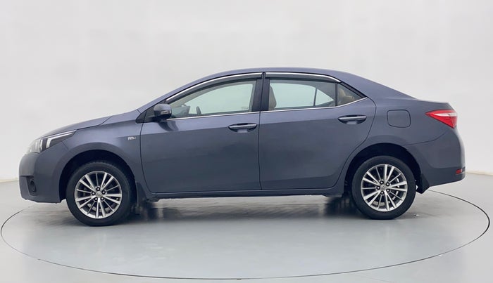 2015 Toyota Corolla Altis GL, Petrol, Manual, 79,321 km, Left Side View