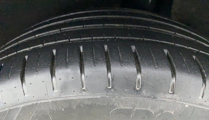 2019 Maruti Baleno ZETA PETROL 1.2, Petrol, Manual, 31,928 km, Left Rear Tyre Tread