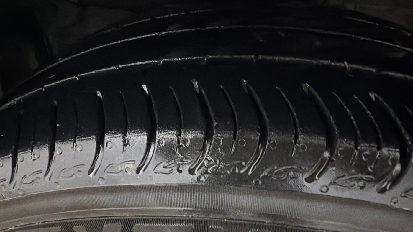 2015 Honda City 1.5L I-VTEC VX CVT, Petrol, Automatic, 58,886 km, Left Front Tyre Tread