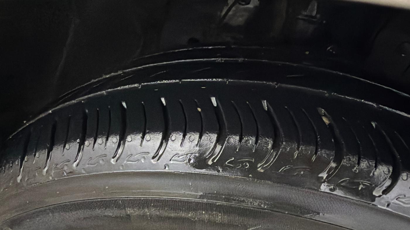 2015 Honda City 1.5L I-VTEC VX CVT, Petrol, Automatic, 58,886 km, Right Front Tyre Tread