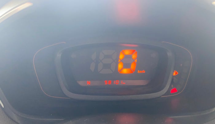 2017 Renault Kwid RXT 1.0 AMT, Petrol, Automatic, 58,057 km, Odometer Image