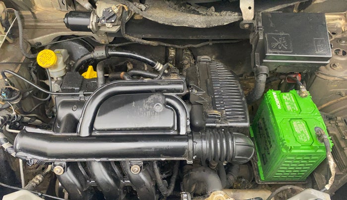 2017 Renault Kwid RXT 1.0 AMT, Petrol, Automatic, 58,057 km, Engine View