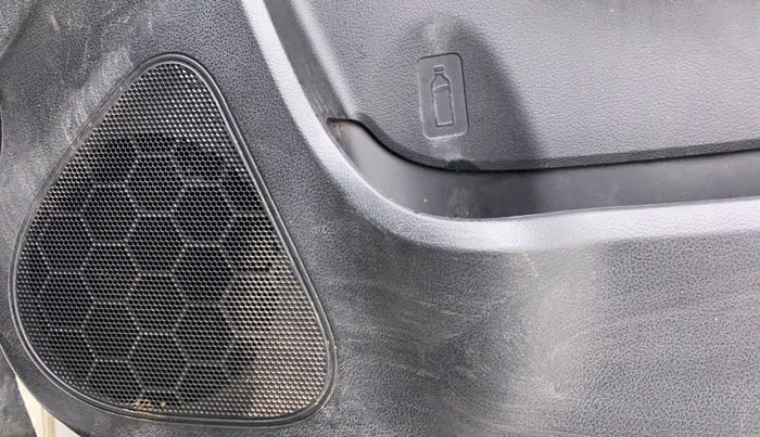 2020 Maruti Vitara Brezza LXI, CNG, Manual, 1,08,405 km, Speaker