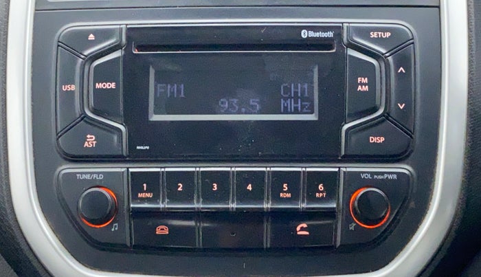 2020 Maruti Vitara Brezza LXI, CNG, Manual, 1,08,405 km, Infotainment System