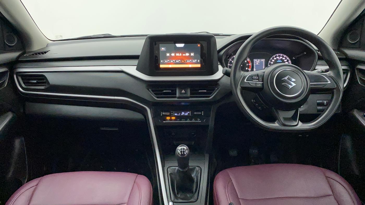 2022 Maruti BREZZA VXI SMART HYBRID, Petrol, Manual, 16,508 km, Dashboard