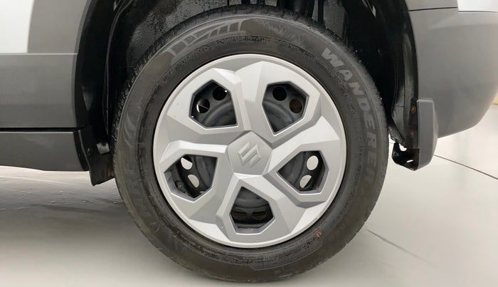 2022 Maruti BREZZA VXI SMART HYBRID, Petrol, Manual, 16,508 km, Left Rear Wheel