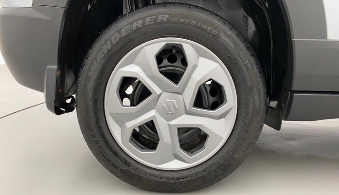 2022 Maruti BREZZA VXI SMART HYBRID, Petrol, Manual, 16,508 km, Right Rear Wheel