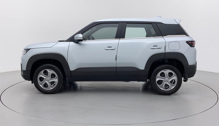 2022 Maruti BREZZA VXI SMART HYBRID, Petrol, Manual, 16,508 km, Left Side