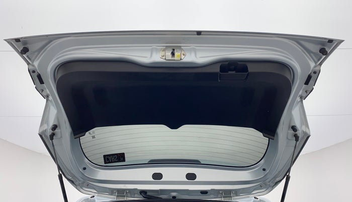 2022 Maruti BREZZA VXI SMART HYBRID, Petrol, Manual, 16,508 km, Boot Door Open