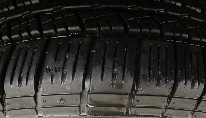 2018 Renault Duster RXS CVT, Petrol, Automatic, 46,667 km, Right Front Tyre Tread