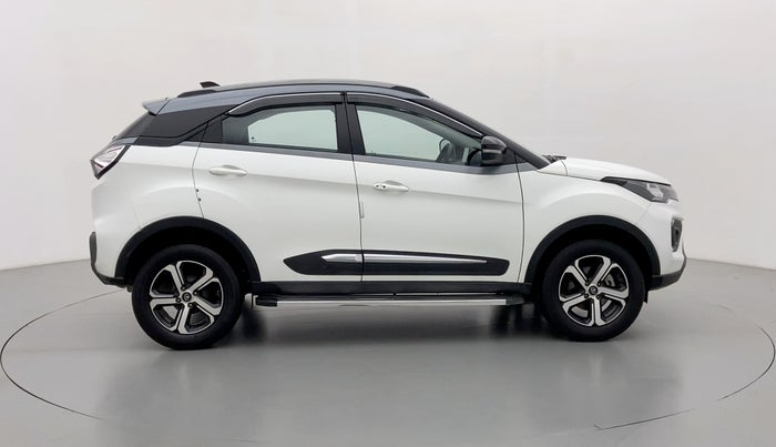 2021 Tata NEXON XZ+ SUNROOF 1.2 RTN, Petrol, Manual, 6,555 km, Right Side View