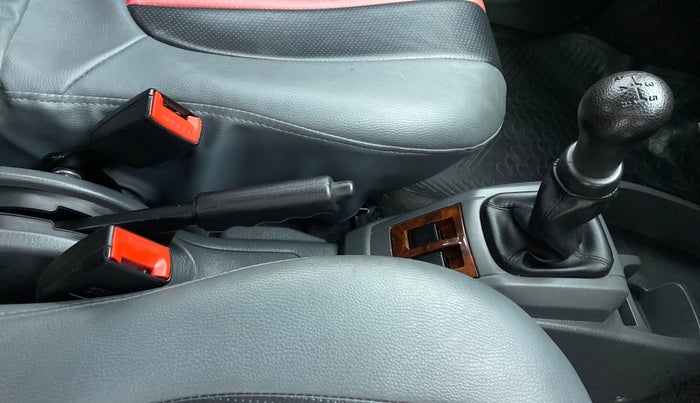 2013 Maruti Alto 800 LXI, Petrol, Manual, 42,707 km, Gear Lever