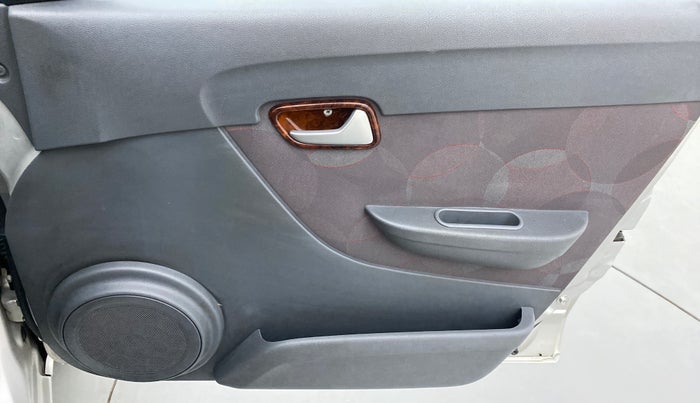 2013 Maruti Alto 800 LXI, Petrol, Manual, 42,707 km, Driver Side Door Panels Control