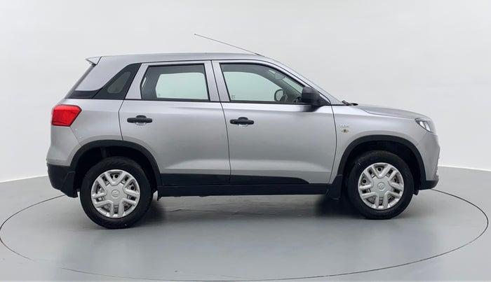 2016 Maruti Vitara Brezza LDI, Diesel, Manual, 58,847 km, Right Side View