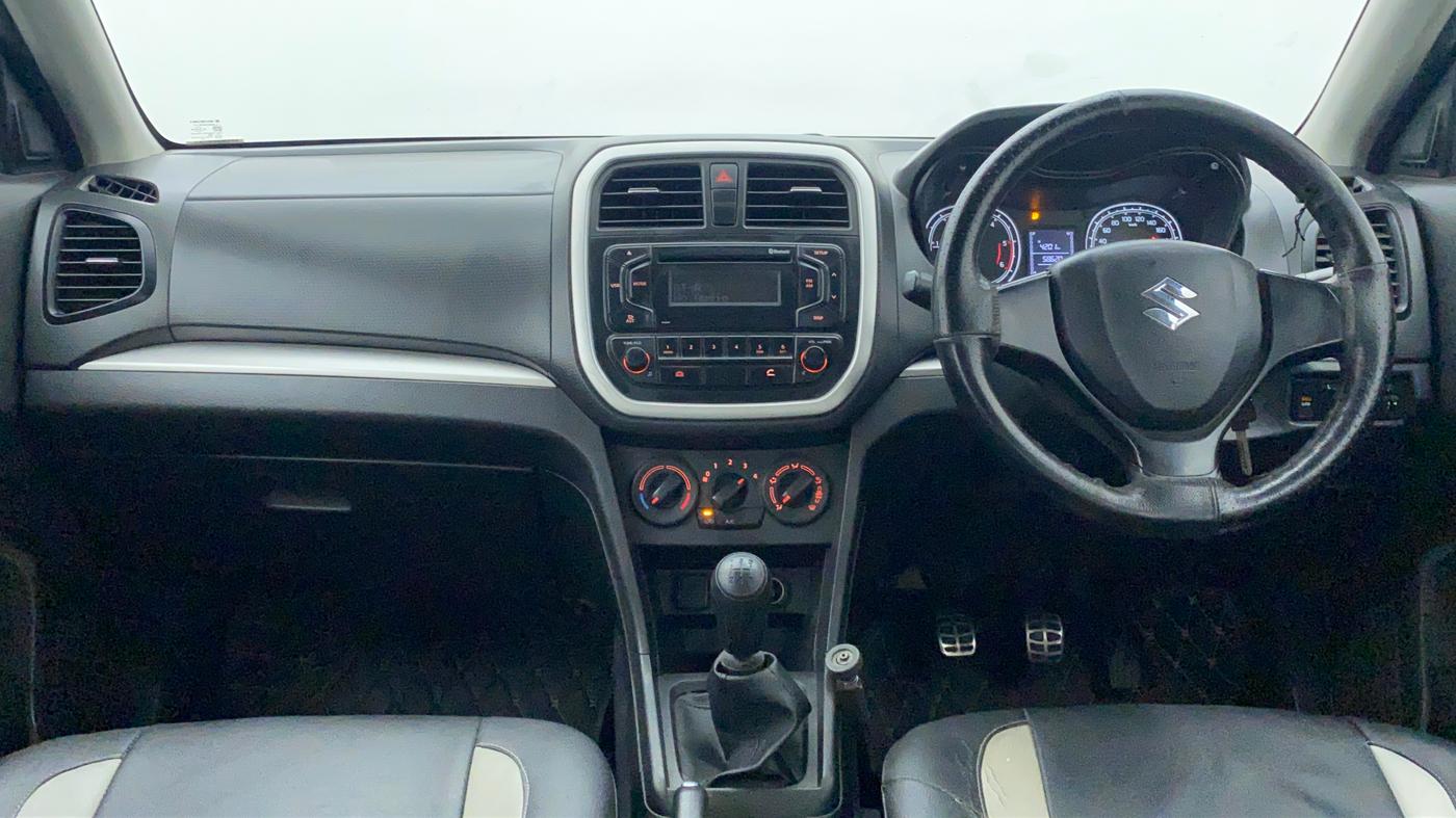 2016 Maruti Vitara Brezza LDI, Diesel, Manual, 58,847 km, Dashboard