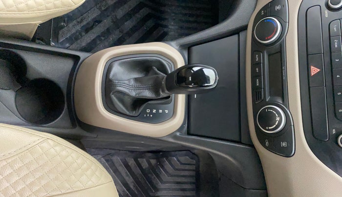 2015 Hyundai Xcent SX AT 1.2 (O), Petrol, Automatic, 24,625 km, Gear Lever