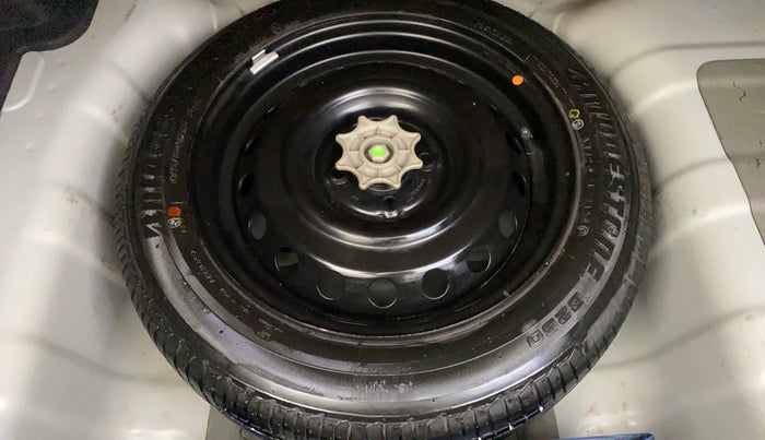 2015 Hyundai Xcent SX AT 1.2 (O), Petrol, Automatic, 24,625 km, Spare Tyre