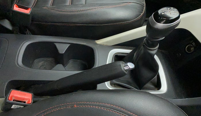 2021 Nissan MAGNITE XV MT, Petrol, Manual, 12,853 km, Gear Lever