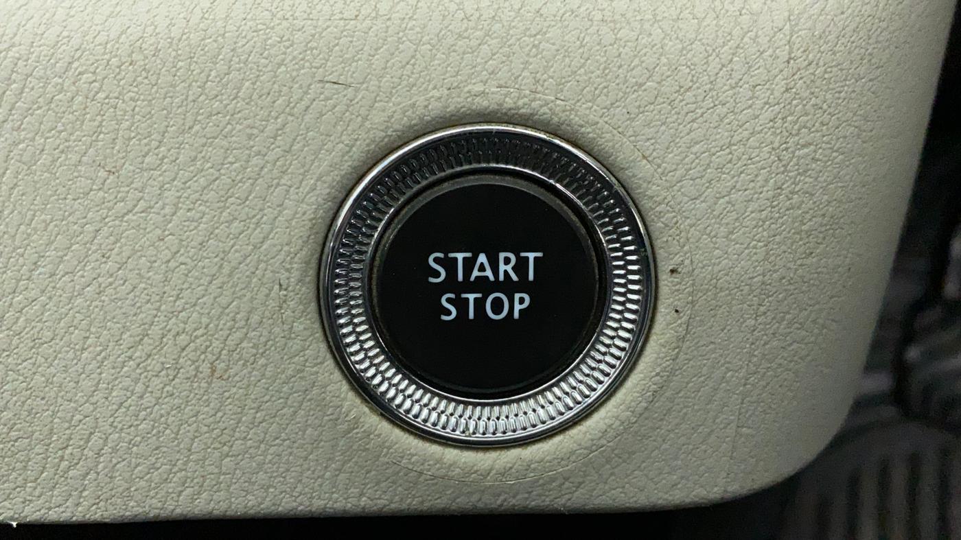 2021 Nissan MAGNITE XV MT, Petrol, Manual, 12,853 km, Keyless Start/ Stop Button