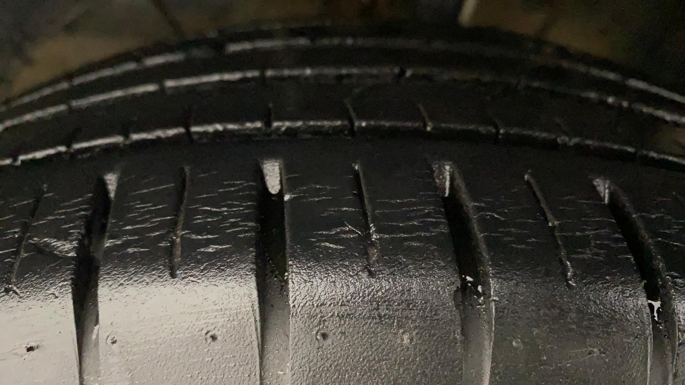 2021 Toyota Glanza G, Petrol, Manual, 20,265 km, Left Front Tyre Tread
