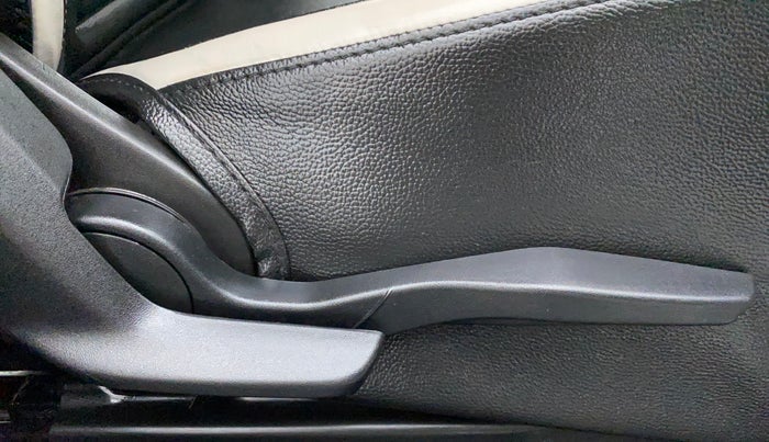 2021 Toyota Glanza G, Petrol, Manual, 20,265 km, Driver Side Adjustment Panel