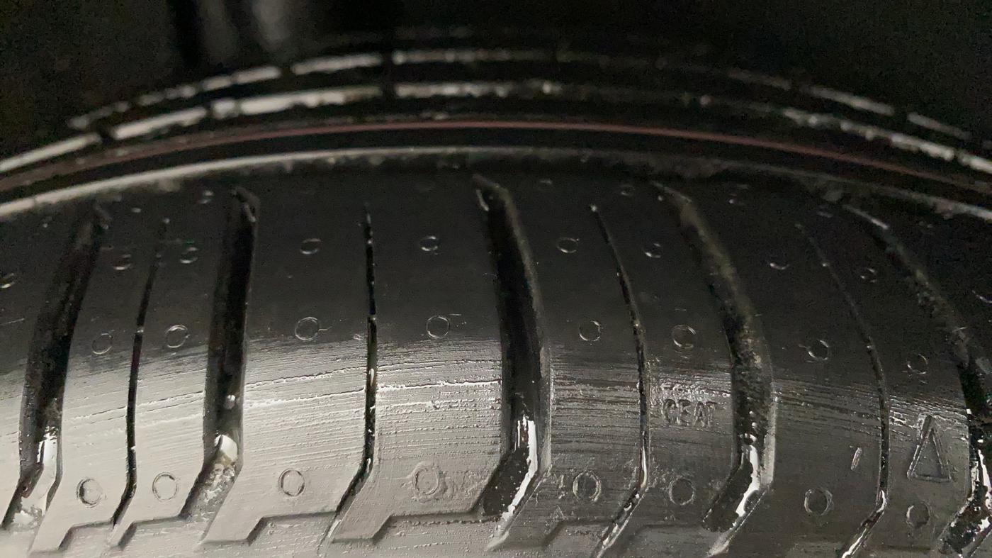 2021 Toyota Glanza G, Petrol, Manual, 20,265 km, Right Rear Tyre Tread