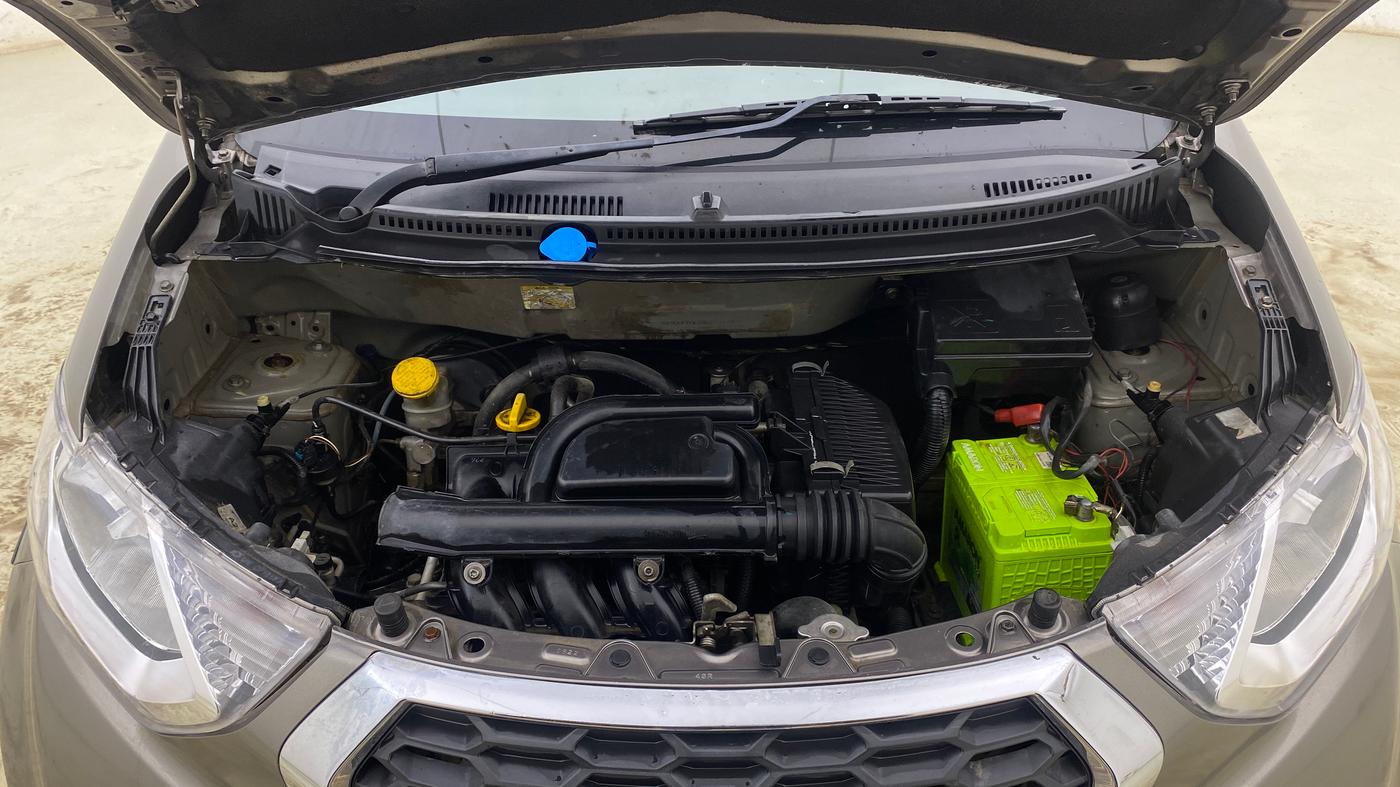 2017 Datsun Redi Go T (O), Petrol, Manual, 1,16,071 km, Engine View