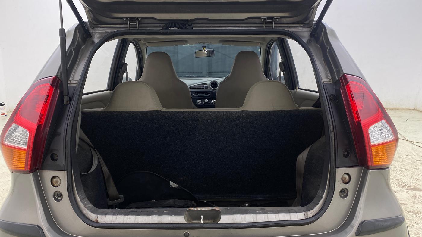 2017 Datsun Redi Go T (O), Petrol, Manual, 1,16,071 km, Boot Inside