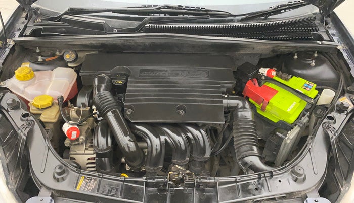 2012 Ford Figo TITANIUM 1.2 PETROL, Petrol, Manual, 67,486 km, Engine View