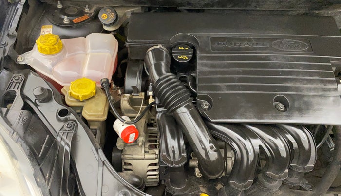 2012 Ford Figo TITANIUM 1.2 PETROL, Petrol, Manual, 67,486 km, Engine View - Right