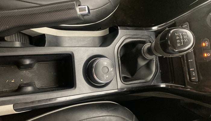 2019 Tata NEXON XM PETROL, Petrol, Manual, 65,391 km, Gear Lever