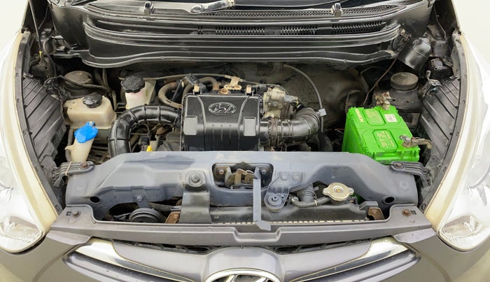 2017 Hyundai Eon ERA +, Petrol, Manual, 30,745 km, Engine View