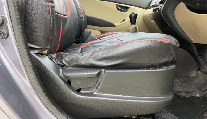 2017 Hyundai Eon ERA +, Petrol, Manual, 30,745 km, Driver Side Adjustment Panel