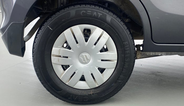 2019 Maruti Alto LXI, Petrol, Manual, 44,301 km, Right Rear Wheel
