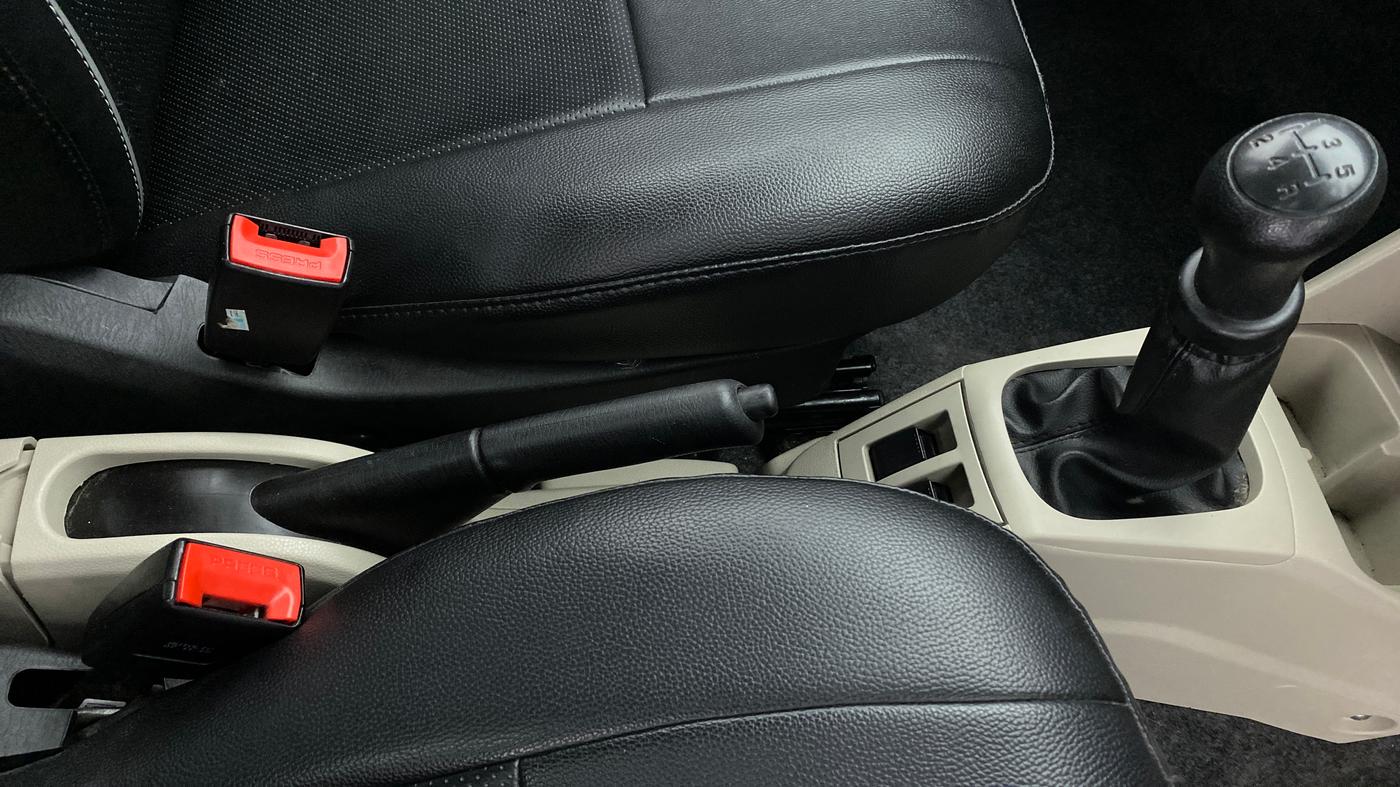 2019 Maruti Alto LXI, Petrol, Manual, 44,301 km, Gear Lever