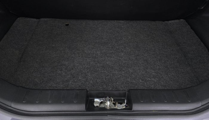 2019 Maruti Alto LXI, Petrol, Manual, 44,301 km, Boot Inside