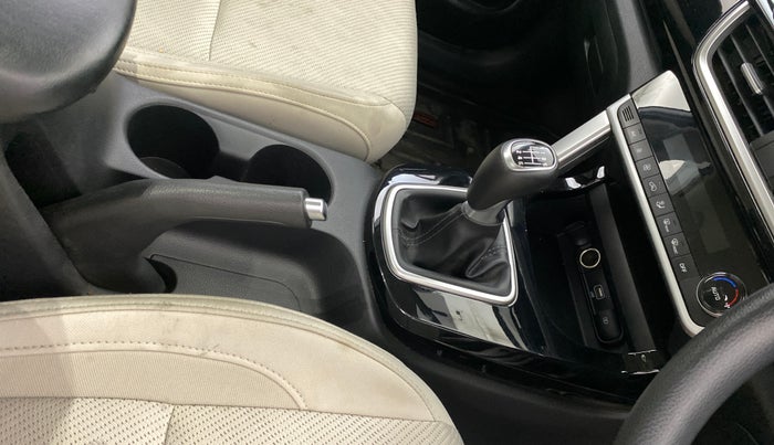 2022 KIA SELTOS HTK PLUS 1.5 IMT, Petrol, Manual, 46,999 km, Gear Lever