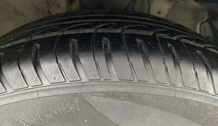 2012 Hyundai i20 SPORTZ 1.2, Petrol, Manual, 86,136 km, Right Front Tyre Tread