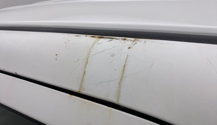 2016 Maruti Ertiga VDI SHVS, Diesel, Manual, 97,166 km, Left C pillar - Pillar minor rusted