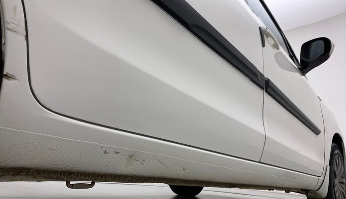 2016 Maruti Ertiga VDI SHVS, Diesel, Manual, 97,166 km, Right running board - Slightly dented