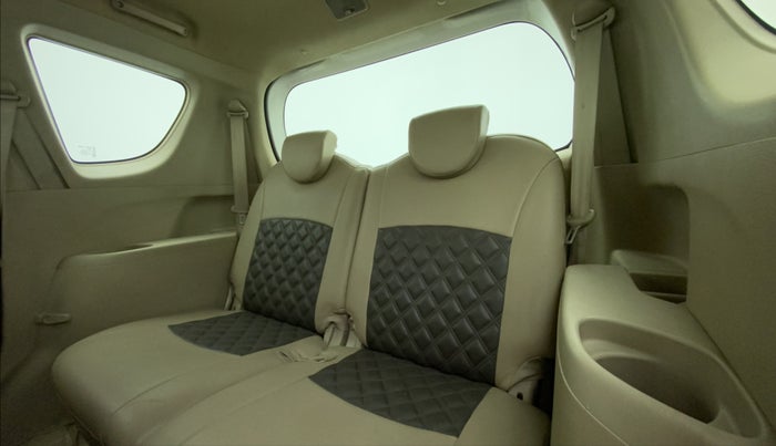 2016 Maruti Ertiga VDI SHVS, Diesel, Manual, 97,166 km, Third Seat Row ( optional )