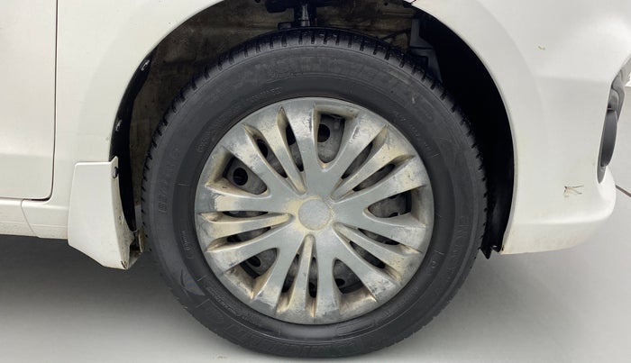 2016 Maruti Ertiga VDI SHVS, Diesel, Manual, 97,166 km, Right Front Wheel