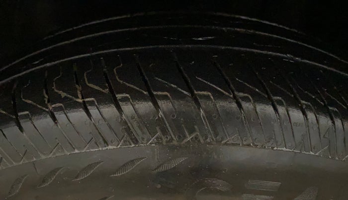 2025 Tata PUNCH Accomplished Plus, Petrol, Manual, 9,488 km, Left Front Tyre Tread