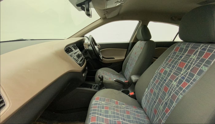 2015 Hyundai Elite i20 SPORTZ 1.2, Petrol, Manual, 50,989 km, Right Side Front Door Cabin