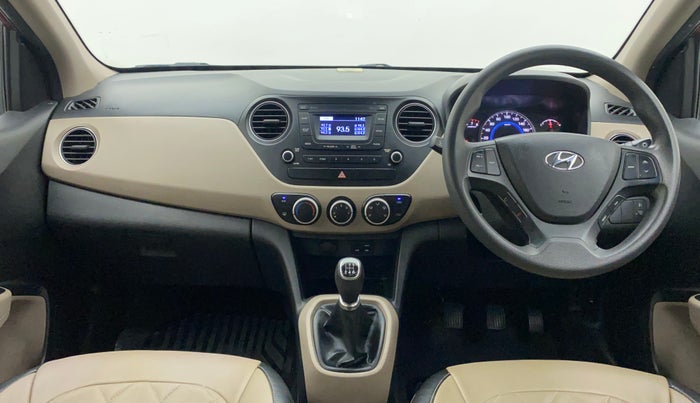 2016 Hyundai Grand i10 SPORTZ 1.2 KAPPA VTVT, Petrol, Manual, 32,845 km, Dashboard