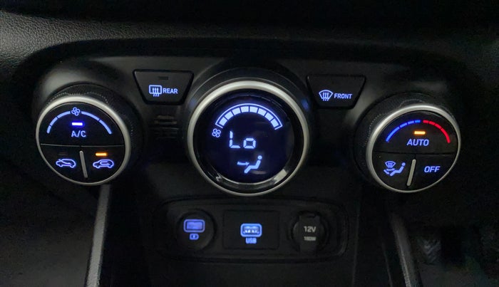2021 Hyundai VENUE SX 1.5 CRDI, Diesel, Manual, 40,079 km, Automatic Climate Control