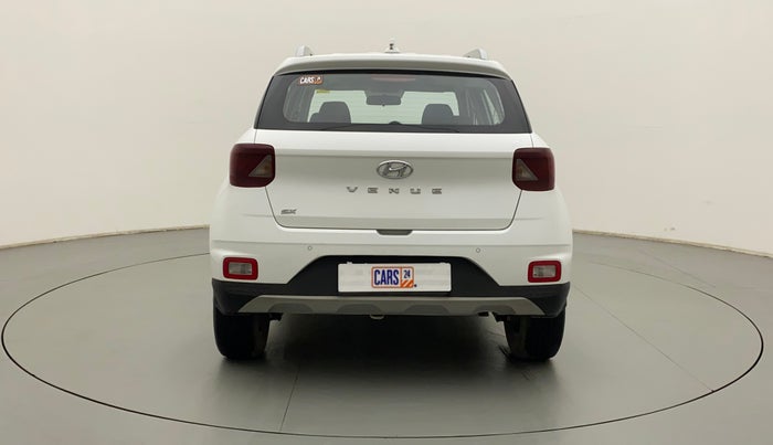 2021 Hyundai VENUE SX 1.5 CRDI, Diesel, Manual, 40,079 km, Back/Rear