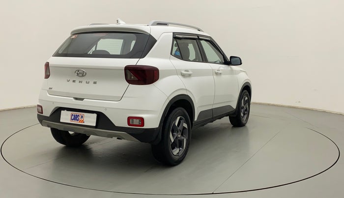 2021 Hyundai VENUE SX 1.5 CRDI, Diesel, Manual, 40,079 km, Right Back Diagonal
