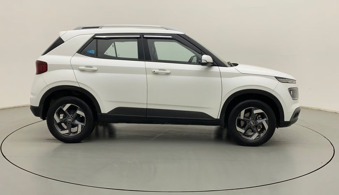 2021 Hyundai VENUE SX 1.5 CRDI, Diesel, Manual, 40,079 km, Right Side View